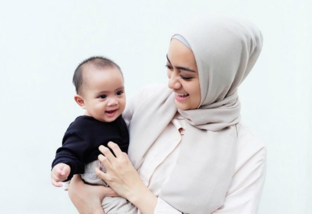 Bunda, Ini Dia Pentingnya Hubungan Penuh Cinta Buat Perkembangan Bayi